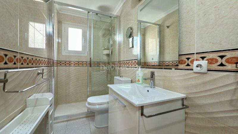 Foto ffa07c25-d6ed-4498-8552-589485d20ef5. Piso preciosa vivienda en la zona de Florida Baja en Alicante