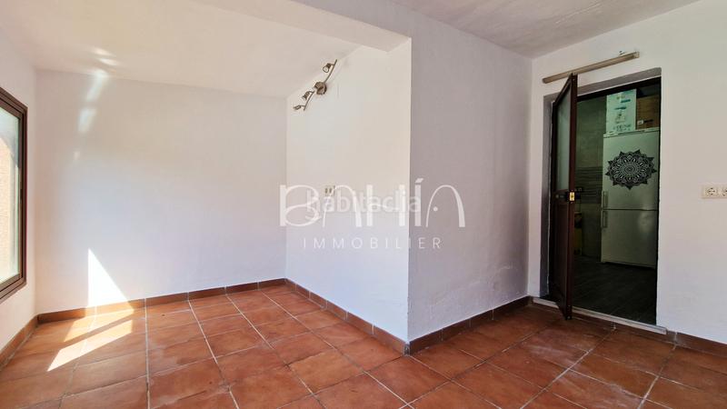 Foto 40fb532e-fb28-46a4-820c-c6999aa1be7e. Chalet avec cheminée chauffage parking piscine dans Chiclana de la Frontera