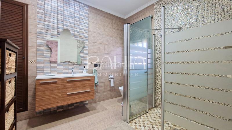 Foto dbc3fdea-4a54-47cc-b8de-f3ebd2cdd3dd. Chalet avec cheminée chauffage parking piscine dans Chiclana de la Frontera