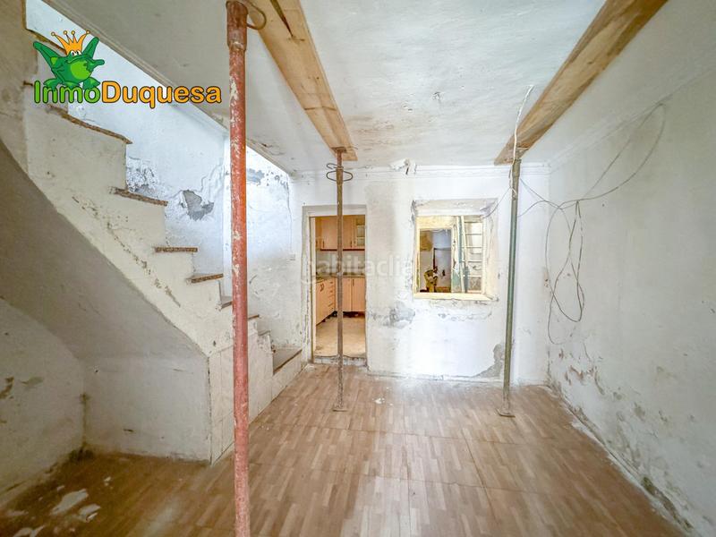 Foto af878dcb-c328-4ee6-9f8f-4c5644aa64eb. Casa adosada en calle ronda cuarto 50 haznos tu oferta!! casa adosada con 4 dormitorios en Fuente Vaqueros