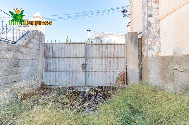 Foto 29fd72b4-c0bc-4136-a955-1bb7d93ccfac. Terreno residencial en calle calle del presbítero pedro ruiz de valdivia 8 solar urbano para edificio de pisos y aticos. en Zubia (La)