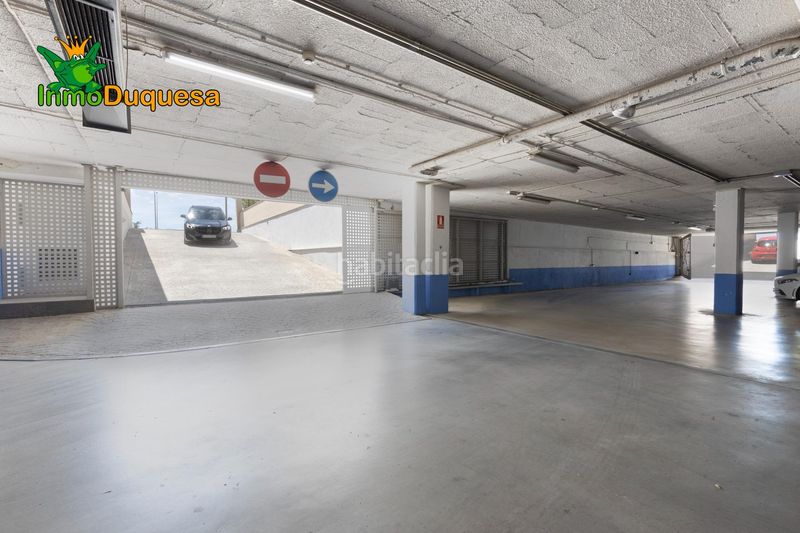 Foto fd00a882-f32b-4e09-9d01-24d9d28c4e05. Aparcament cotxe a San Antón Armilla