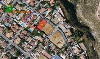 Terreny residencial a Calle trebol 10. Solar urbano de 606 m en colinas bermejas  monachil