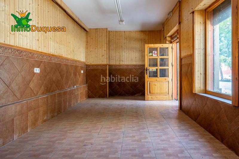 Foto 630b90c3-7144-4370-ba80-8e6b56aff992. Locale commerciale in Barrio de Zaidín Granada