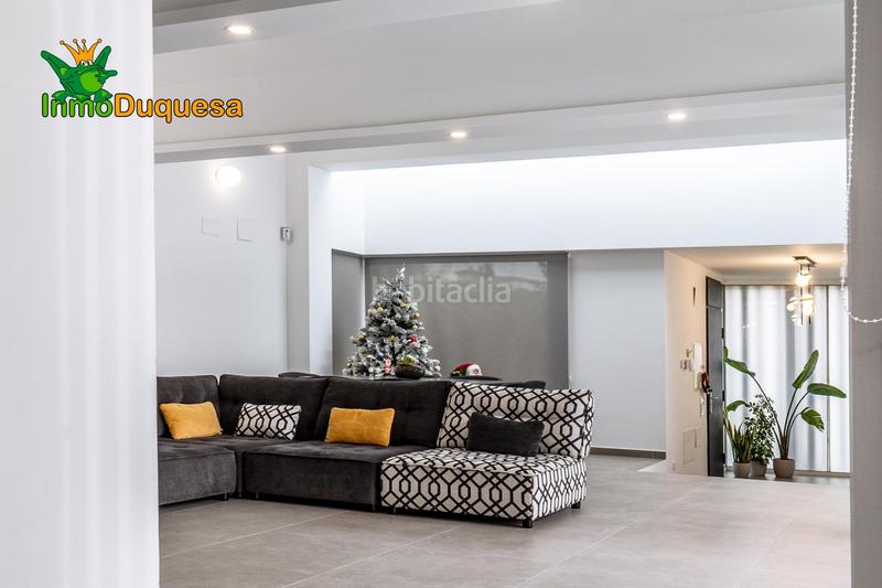 Foto cf479a81-8258-4341-b21c-c7fa0627d72c. Chalet  moderno con primeras calidades. en Otura