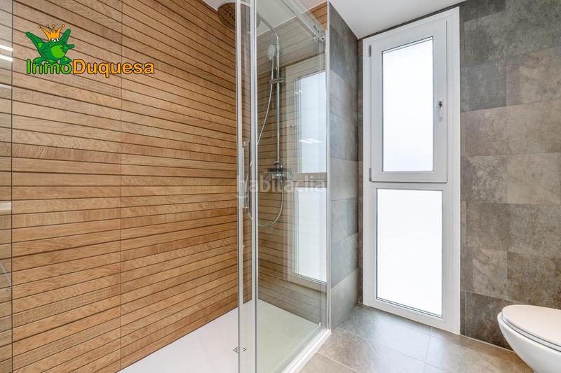 Foto fb1a037b-b208-48fe-8a62-6a325ba7d5b8. Chalet  moderno con primeras calidades. en Otura