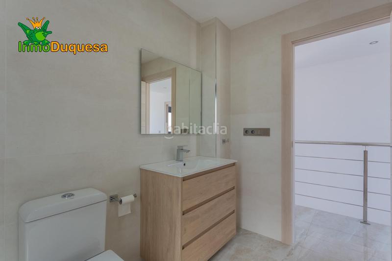 Foto 0d91145a-5ae5-4ccd-b536-5bb7f57ae3d1. Chalet en calle calle mercurio 11 chalet de diseño en urb. los cortijos en Atarfe