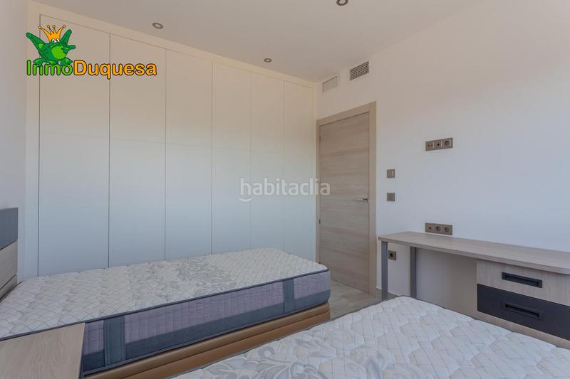 Foto 3f5279aa-6d76-4563-8719-f6ce0a708aa7. Chalet en calle calle mercurio 11 chalet de diseño en urb. los cortijos en Atarfe