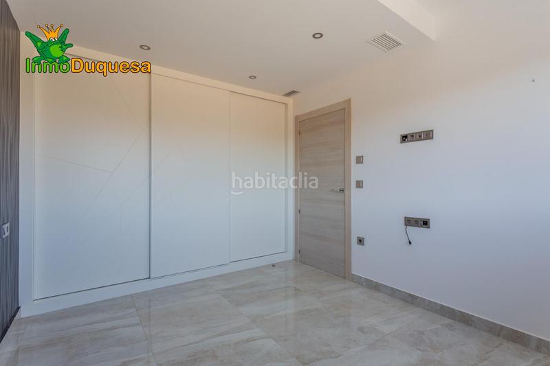 Foto 421847cc-1ee3-4020-97ed-1102b65b2173. Chalet en calle calle mercurio 11 chalet de diseño en urb. los cortijos en Atarfe