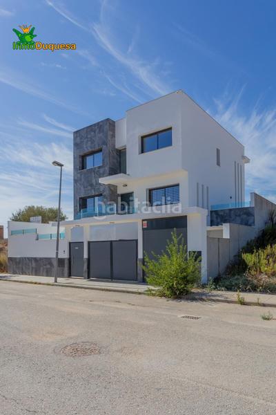Foto 478e20b9-d04d-416a-9502-8cfffdd4a8ad. Chalet en calle calle mercurio 11 chalet de diseño en urb. los cortijos en Atarfe