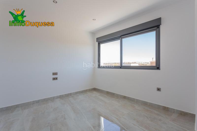 Foto fb021147-bb33-4a76-9398-2e6876580f8f. Chalet en calle calle mercurio 11 chalet de diseño en urb. los cortijos en Atarfe