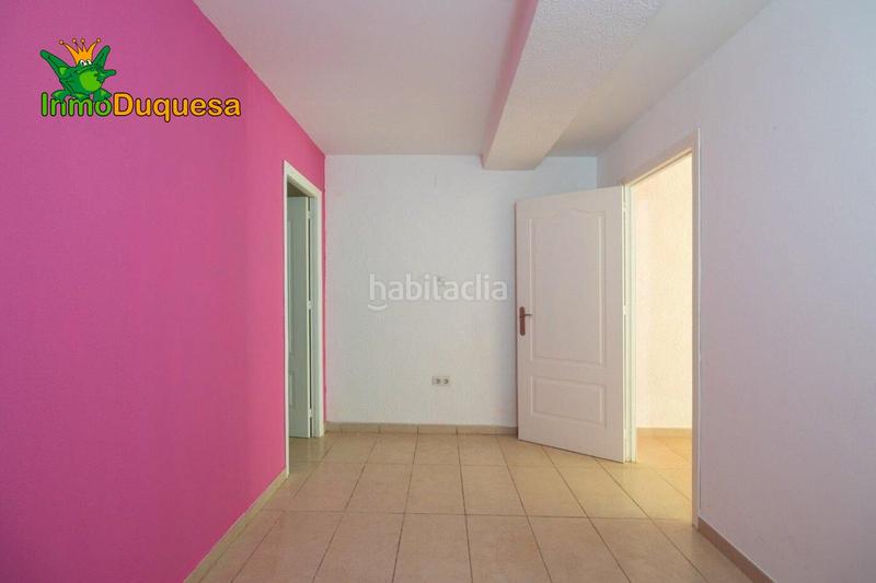 Foto feab40c5-9b00-4e5d-b825-ecd34664ebcb. Local commercial dans avenida don bosco 15 dans Barrio de Zaidín Granada