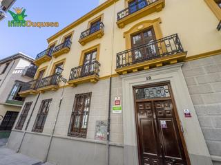Pis a Calle mano de hierro 12. Solo para inversores. 3 habitaciones en residencia de estudiante