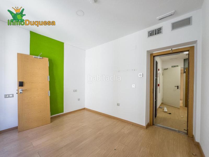 Foto dba9b136-55da-4e88-96ae-94da0fa73797. Appartamento in calle mano de hierro 12 in Centro - Sagrario Granada