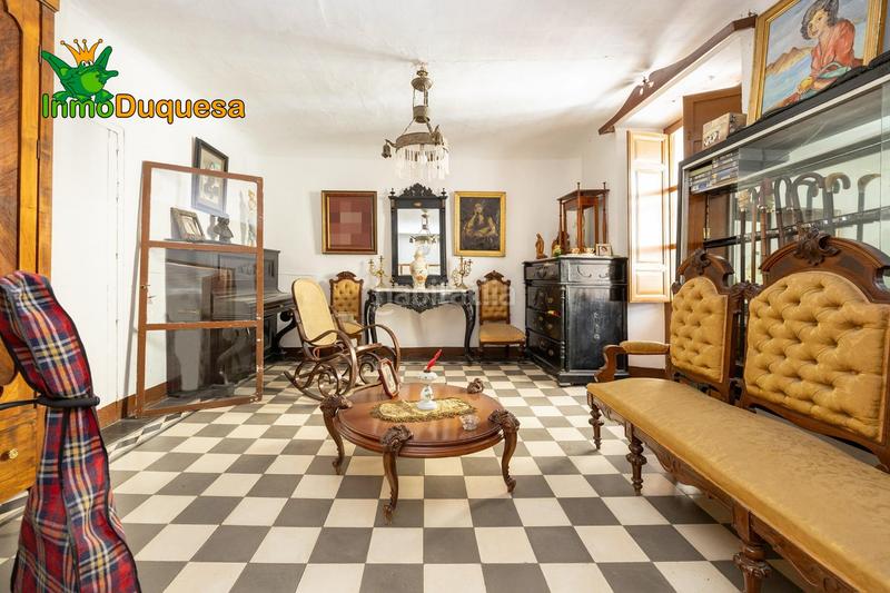 Foto bf6a5499-2cd5-4505-8ad5-43e6b3776e6c. Chalet fabulosa casa en el centro de alhendin en Ayuntamiento Alhendín