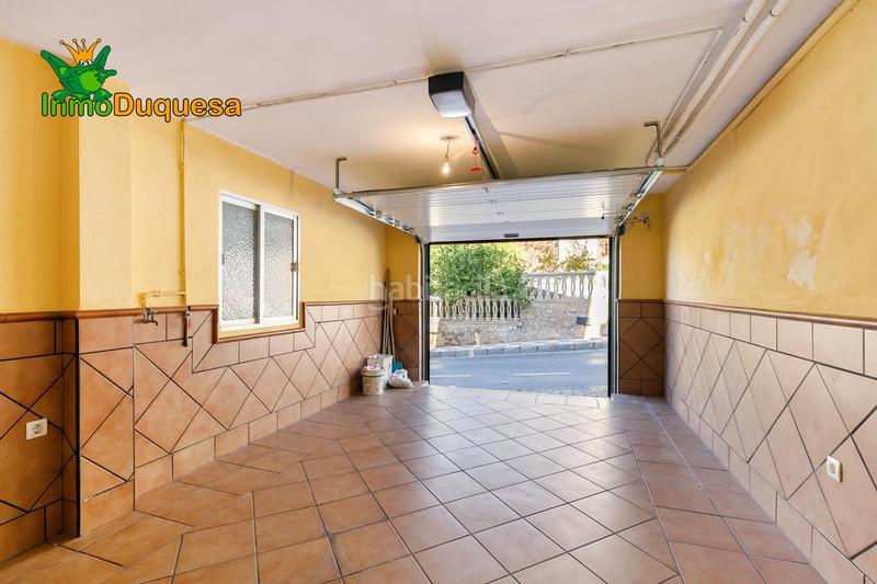 Foto 4ce15c8b-f07a-4e1f-84ce-6ff6ebfe7803. Chalet en calle sierra nevada 24 casa en huetor vega con casi 300m en Huétor Vega