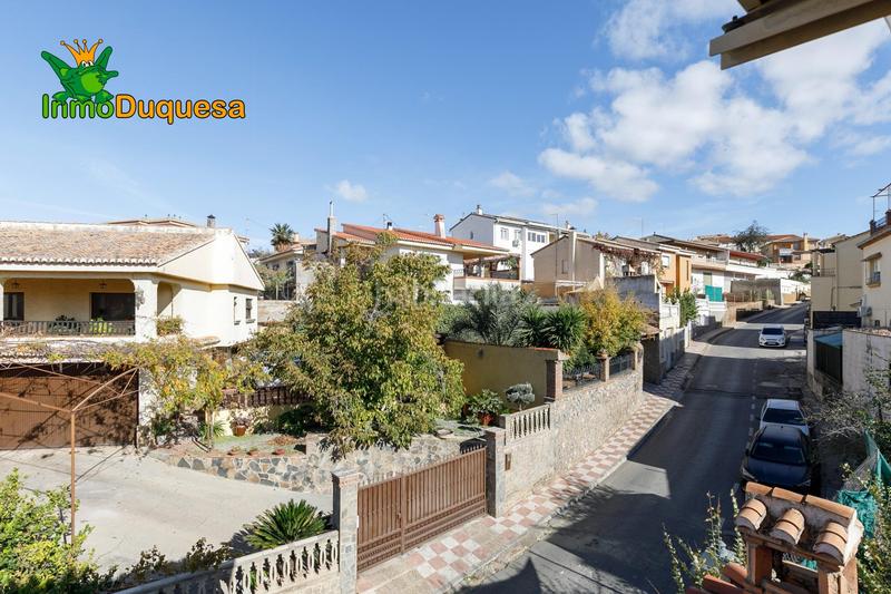 Foto b56785c6-f6fd-405d-b488-5c49716e385f. Chalet en calle sierra nevada 24 casa en huetor vega con casi 300m en Huétor Vega