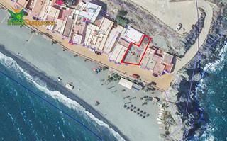 Terreny residencial a Avenida del mar (mel) 101. Atencion promotores!!! solar en primera linea de playa