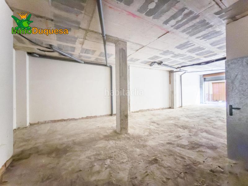 Foto 0c0edeef-1fb2-410c-93c6-814ab7bc1619. Local comercial a calle maria y jesus 6 a Santa Fe