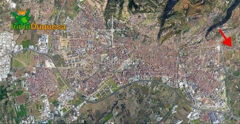 Foto 309d58f0-16e0-4e88-ba77-59cd4a8656ea. Chalet with parking in Camino de los Neveros - Serrallo Granada