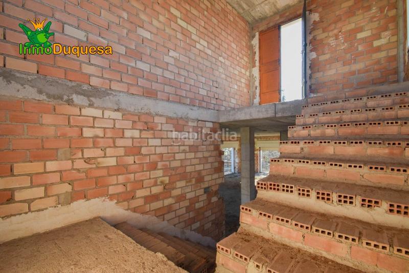 Foto 3f305944-bd99-4291-a998-8b83b8f71b13. Chalet with parking in Camino de los Neveros - Serrallo Granada