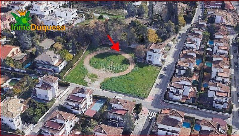 Foto ef1644bf-7b5f-44b5-b540-0d4994bb3a27. Chalet with parking in Camino de los Neveros - Serrallo Granada