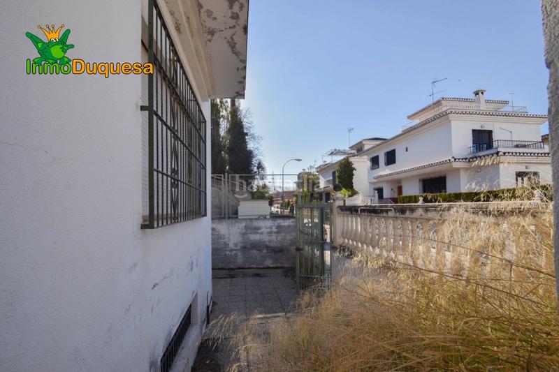 Foto f2dd83f3-b367-4e3d-8792-7b29d0a0b617. Chalet with parking in Camino de los Neveros - Serrallo Granada