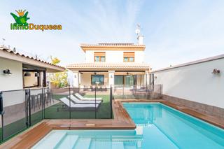 Xalet en Calle cerro gordo 21 b. Chalet en barrio monachil