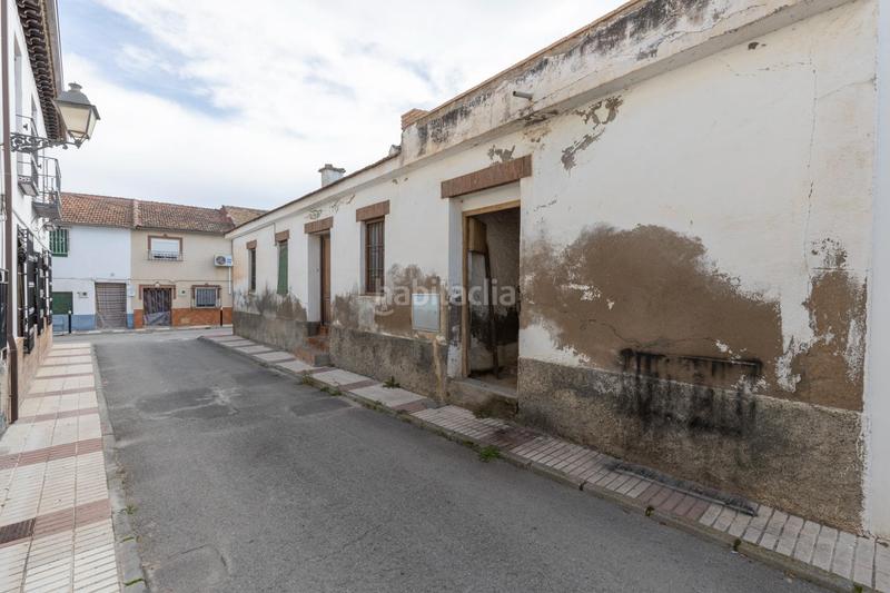 Foto 28d109e6-a824-4b08-8adb-375bf821420a. Masía casa en esquina para reformar en Chauchina