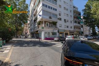 Local commercial à Avenida DE  CERVANTES