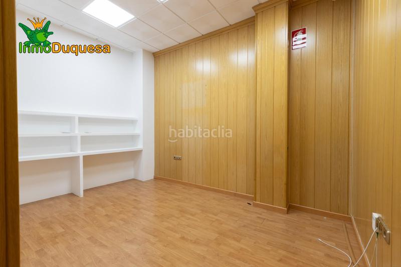 Foto 710e4a8f-c5ce-4f6c-82a7-dd3a07d2be61. Local commercial dans Maracena