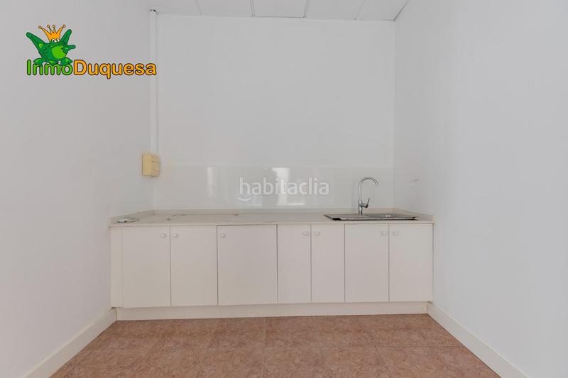 Foto b4f413ba-0c0a-46c3-8015-2bdf10ee851c. Local commercial dans Maracena