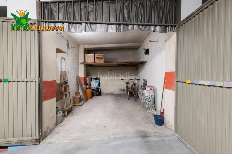 Foto 3e8bf435-3bcc-49da-8dd8-e2709fe8a1f1. Autoparkplatz in Fígares Granada