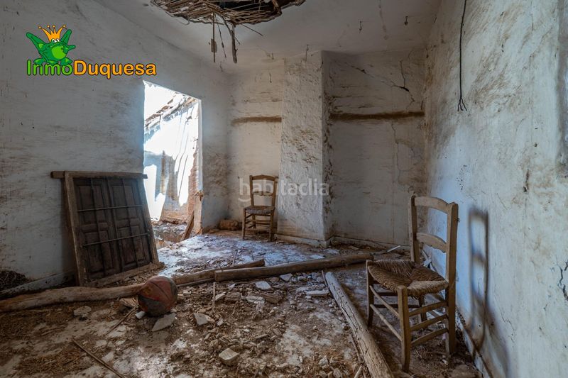 Foto d5a3dc11-c7d1-4c10-a172-49f701cf0d1a. Casa adossada a La Zubia Ciudad Zubia (La)