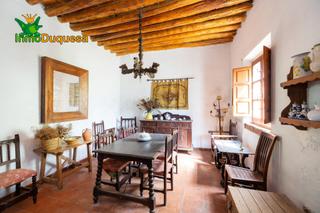 Maison à Camino de Ronda. Casacortijo de 2 plantas en suelo de granada capital