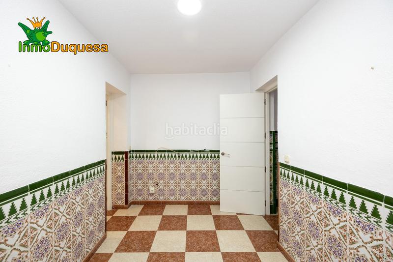 Foto 21e695a6-bd1a-4af3-a454-6e7ebbe3bea5. Casa a schiera in carretera semilleros 22 in Rosaleda - Juventud Granada