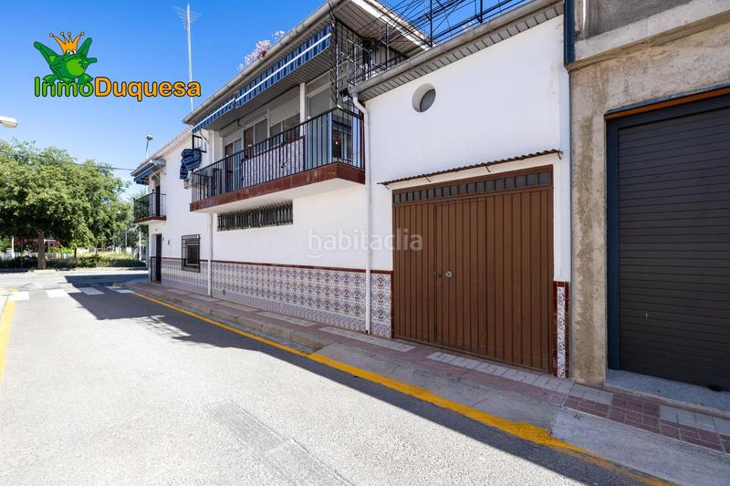 Foto b6194e59-9e6e-4bda-9076-1ef1a642332a. Casa a schiera in carretera semilleros 22 in Rosaleda - Juventud Granada