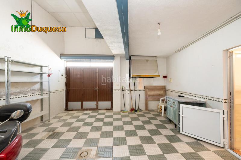 Foto e61af4a1-2411-46c2-8758-d7cc31ed341f. Casa a schiera in carretera semilleros 22 in Rosaleda - Juventud Granada