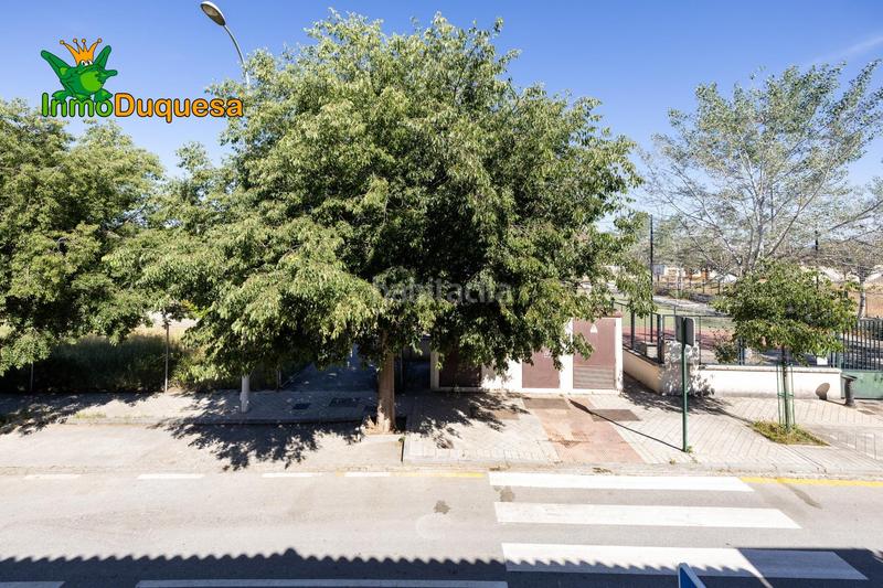 Foto ec617e23-ed42-4f16-bd57-07efbf64bf43. Casa a schiera in carretera semilleros 22 in Rosaleda - Juventud Granada