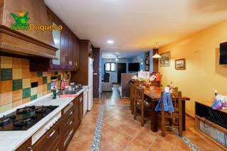 Maison jumelée à Carretera de málaga 213. Casa reformada en la chana