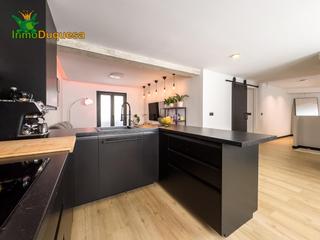 Pis en Calle nueva de la virgen 13. Piso con 1as. calidades a 100m de el corte ingls.