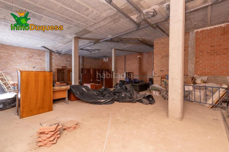 Foto b6d650d9-30bd-4262-85a3-6df50969872d. Local comercial  junto centro de salud en Armilla