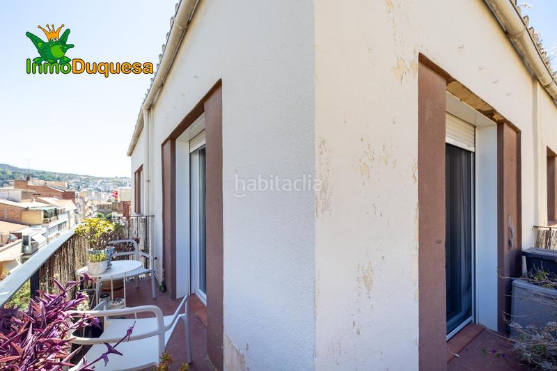 Foto ce599336-fe4d-477d-be71-bb007f566f1f. Ático  reformado en última planta junto calle alhamar. posibilidad de volver a 3 dorm. en Granada