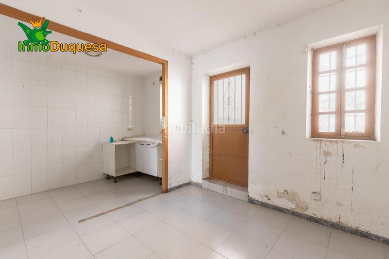 Foto 865c1400-b720-4f43-b319-8e3efb57ef04. Casa amb aparcament a Ayuntamiento Alhendín