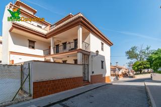 Appartement  Calle calle rio darro. Piso en la zubia. para entrar a vivir o inversion !!
