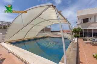 Chalet in Los Tablones - La Garnatilla. Gran villa de una sola planta en motril