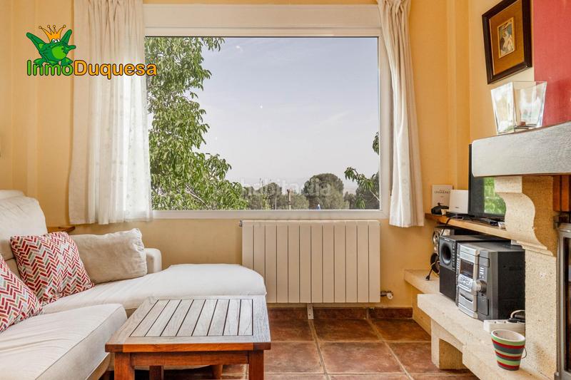 Foto 26fe97b9-2afc-4124-acee-6fcc60e6b89e. Xalet amb calefacció aparcament piscina a Cumbres Verdes Zubia (La)