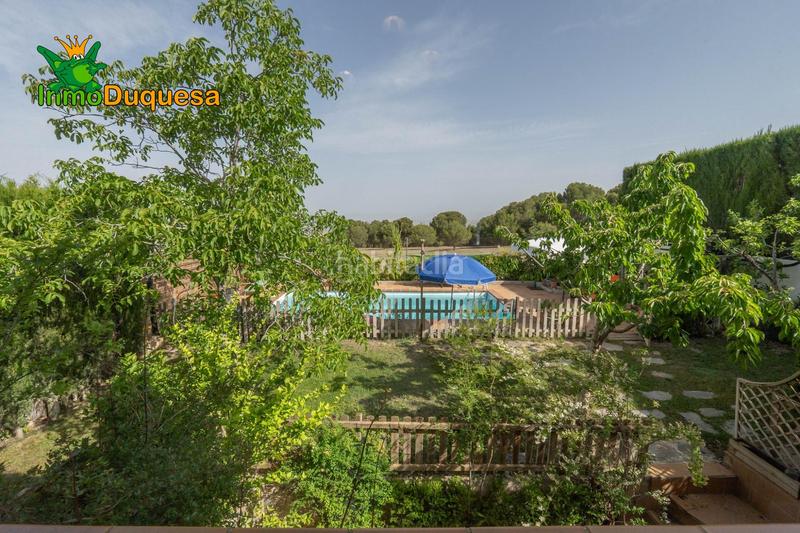 Foto 2b70a793-62d3-4169-8097-ec61e5cb1e48. Xalet amb calefacció aparcament piscina a Cumbres Verdes Zubia (La)