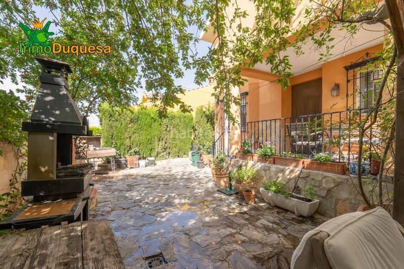 Foto 710f97c3-0080-43cb-a264-f95163e75d49. Xalet amb calefacció aparcament piscina a Cumbres Verdes Zubia (La)