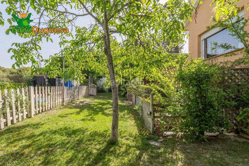 Foto 9d7696b2-2ed7-4009-9351-8b97d4382c47. Xalet amb calefacció aparcament piscina a Cumbres Verdes Zubia (La)